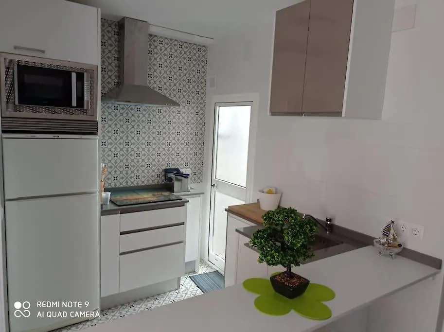 Malaga Beach, Pedregalejo Apt.4/6 2 Hab.
